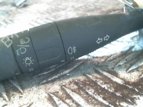 Commutateur PEUGEOT 206 Hatchback (2A/C) 1.4 i (75 hp) 20986916