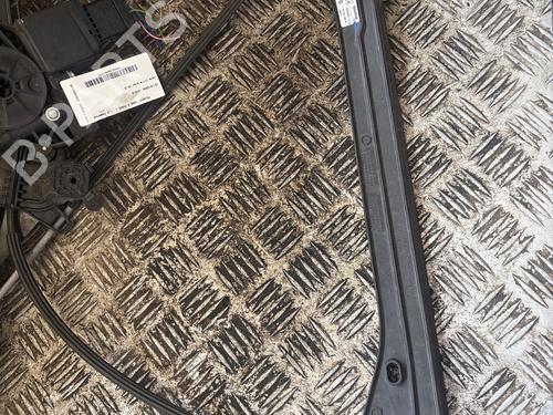 Used Front left window mechanism Front left window mechanism PEUGEOT 5008 II (MC_, MJ_, MR_, M4_) 1.2 THP (MRHNYH, MRHNYW, MRHNSJ, MRHNSU, MRHNSM) (131 hp) 35989190 35989190