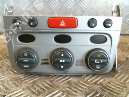 Used Climate control ALFA ROMEO 147 (937_) 1.6 16V T.SPARK (937.AXA1A, 937.AXB1A, 937.BXB1A) (120 hp) 22038205