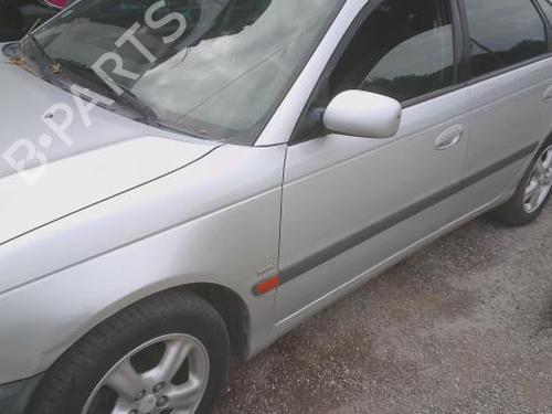 Left front indicator TOYOTA AVENSIS Liftback (_T22_) 1.6 VVT-i (ZZT220_, ZZT220R) | BP30149319C32