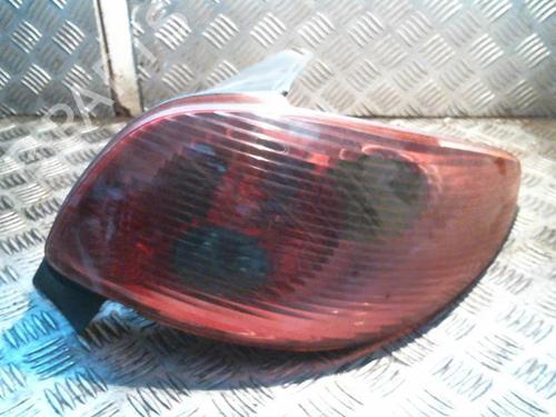 Højre baglygte PEUGEOT 206 Hatchback (2A/C) 1.6 HDi 110 (109 hp) 20997557