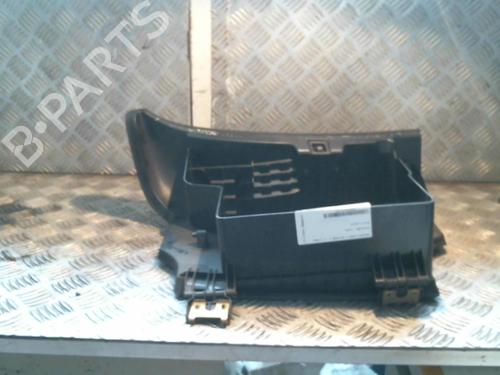 Used Glove box MERCEDES-BENZ A-CLASS (W168) A 170 CDI (168.009, 168.109) (95 hp) 20986540
