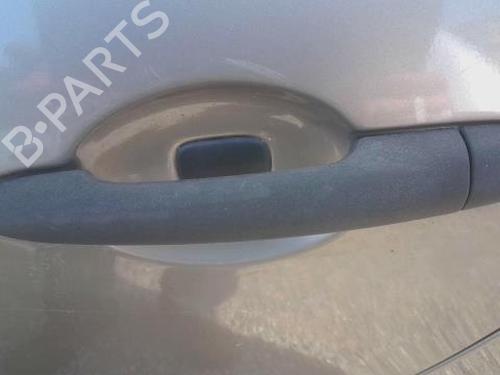 Used Rear left exterior door handle RENAULT CLIO III (BR0/1, CR0/1) 1.2 16V Hi-Flex (BR1U, CR1U) (75 hp) 28840373