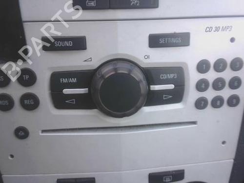 Bilradio OPEL CORSA D (S07) 1.2 LPG (L08, L68) (80 hp) 32164143