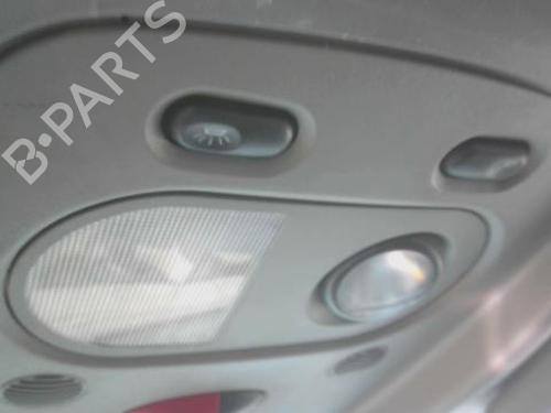 Luz interior Luz interior RENAULT MASTER III Bus (JV) 2.3 dCi 125 FWD (JV0C, JV0D, JV0H, JV0G, JV0J) (125 hp) 33831284 33831284