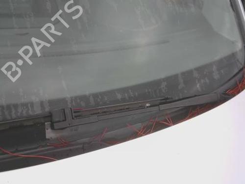 Used Front windshield wiper arm VW POLO IV (9N_, 9A_) 1.4 TDI (75 hp) 28382455