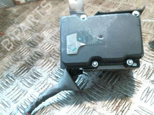 ABS Bremseaggregat RENAULT CLIO III (BR0/1, CR0/1) 1.5 dCi (75 hp) 20990783