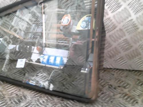 Used Rear left door window Rear left door window 21216871 21216871