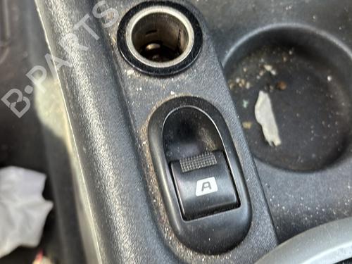 Used Left front window switch Left front window switch CITROËN C2 (JM_) 1.4 HDi (68 hp) 26505561 26505561