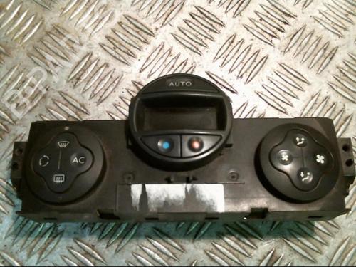 Used Climate control RENAULT MEGANE II (BM0/1_, CM0/1_) 2.0 16V (BM0U, CM0U) (135 hp) 20999026