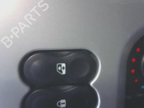 Used Right front window switch DACIA SANDERO 1.5 dCi (68 hp) 29451358