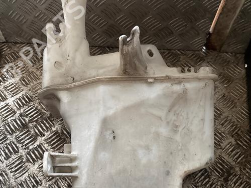 Used Windscreen washer tank Windscreen washer tank HYUNDAI i30 (GD) 1.6 CRDi (110 hp) 34167764 34167764