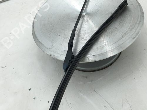 front-windshield-wiper-arm-vw-polo-iv-9n_-9a_-2001-2002-2003-2004-2005-2006-2007-2008-2009-2010-2011-2012-2013-2014-30600379 main image