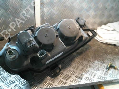 Venstre forlygte RENAULT MEGANE I Grandtour (KA0/1_) 1.9 dCi (KA05, KA1F) (102 hp) 30697059