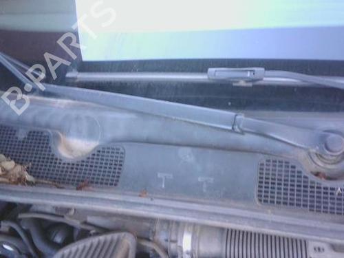 Vindrute viskerarm RENAULT MEGANE III Hatchback (BZ0/1_, B3_) 1.5 dCi (BZ0C) (90 hp) 29147659