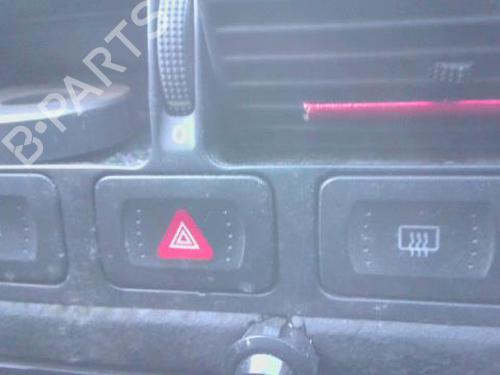 Alarmlicht Schakelaar VW GOLF IV (1J1) 1.9 TDI (90 hp) 31330319