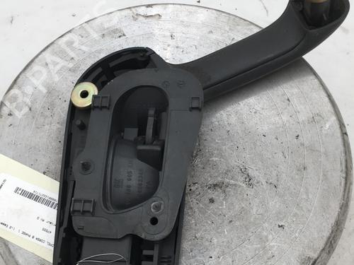 Used Front left interior door handle Front left interior door handle OPEL CORSA B (S93) 1.2 i (F08, F68, M68) (45 hp) 32776964 32776964