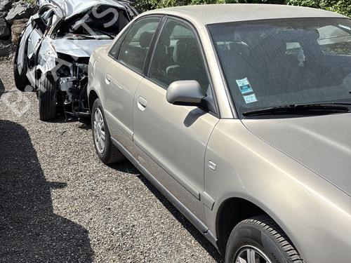 Left headlight AUDI A4 B5 (8D2) 1.6 | BP26441822C28  - Image 8