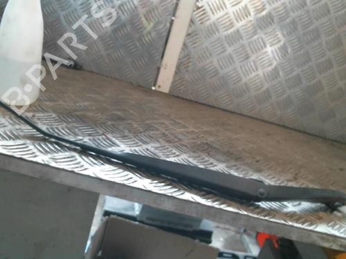 Used Front windshield wiper arm RENAULT MEGANE II Estate (KM0/1_) 1.5 dCi (KM16, KM1E) (106 hp) 20987198