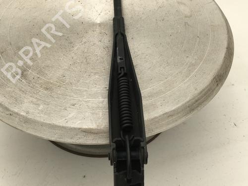 Used Front windshield wiper arm OPEL ASTRA H (A04) 1.3 CDTI (L48) (90 hp) 31363084