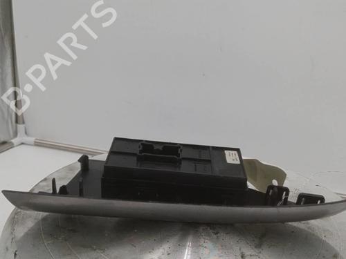 Used Right front window switch Right front window switch NISSAN JUKE (F15) 1.5 dCi (110 hp) 30707442 30707442