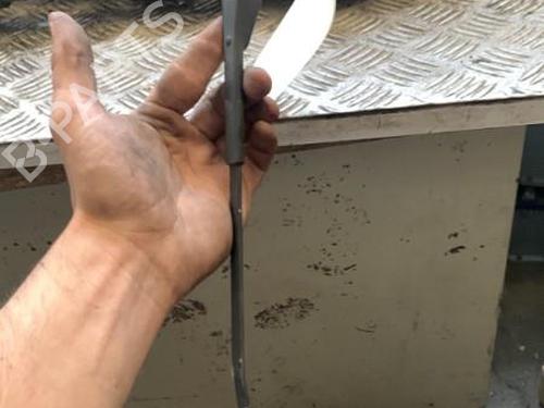 Used Front windshield wiper arm CITROËN AX (ZA-_) 14 (69 hp) 22044642