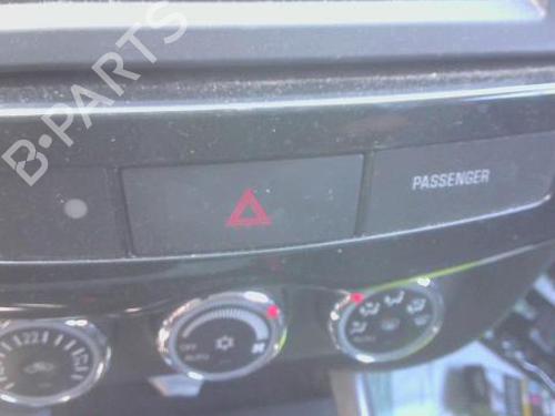 Used Warning switch Warning switch PEUGEOT 4008 1.8 HDi AWC (150 hp) 35900537 35900537