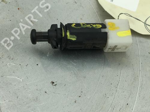 Used Electronic module RENAULT CLIO II (BB_, CB_) 1.5 dCi (B/C2J) (68 hp) 29501785