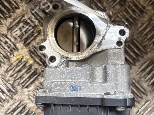 Used Throttle body Throttle body 36143626 36143626