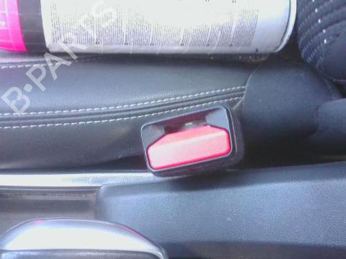 sikkerhedssele-spnde-peugeot-2008-i-cu_-2013-32368408 main image