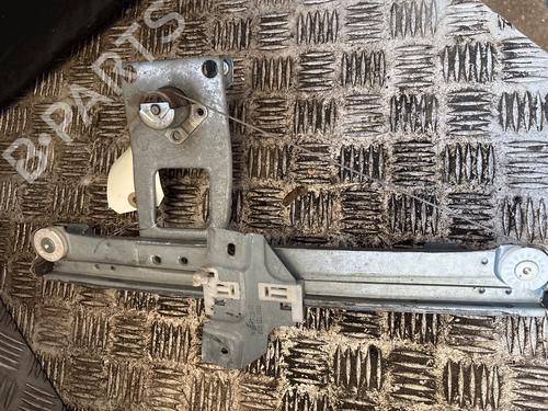Used Rear left window mechanism Rear left window mechanism DACIA SANDERO 1.5 dCi (88 hp) 34450759 34450759