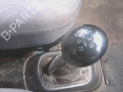 Used Gear lever HYUNDAI H-1 / STAREX Bus (A1) 2.5 TCi (101 hp) 29328201