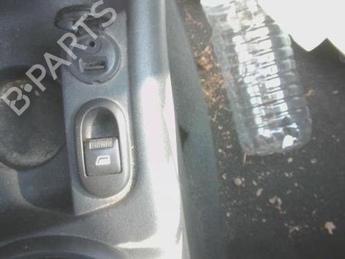 Høyre Foran elrute bryter CITROËN C3 I (FC_, FN_) 1.4 HDi (68 hp) 28702575