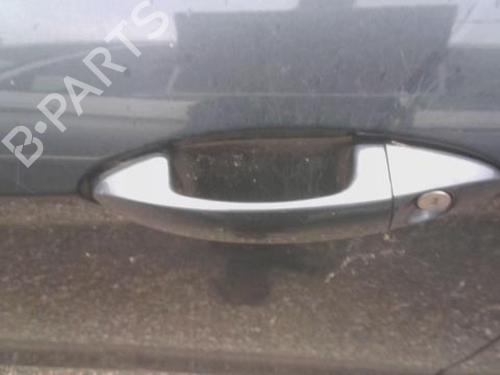 Używane Klamka zewnętrzna drzwi przednich lewych FORD FIESTA VI (CB1, CCN) 1.4 TDCi (70 hp) 28580580