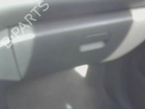 Used Glove box PEUGEOT 5008 (0U_, 0E_) 2.0 HDi 150 / BlueHDi 150 (150 hp) 28949303