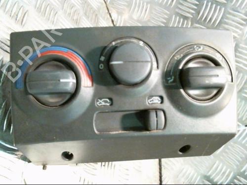Used Climate control FIAT PUNTO (176_) 60 1.2 (58 hp) 22070967