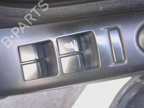 Used Switch Switch HYUNDAI ix20 (JC) 1.4 CRDi (90 hp) 34394088 34394088