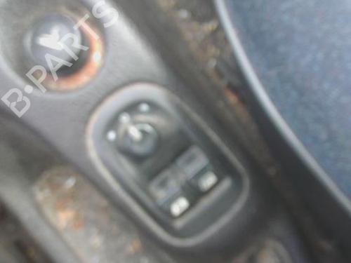 Used Switch PEUGEOT 206 Hatchback (2A/C) 1.4 i (75 hp) 28973470