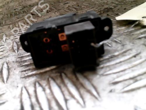 Used Right front window switch Right front window switch HYUNDAI i20 I (PB, PBT) 1.1 CRDi (75 hp) 20997297 20997297