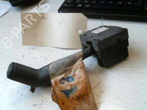 Used Steering column stalk RENAULT CLIO I (B/C57_, 5/357_) [1990-1999]  22042738