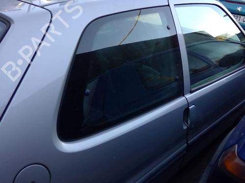 Gebruikte CITROËN SAXO (S0, S1) 1.4 VTS (75 hp) 4350090 Onderdelen