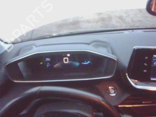 Dashboard PEUGEOT 208 II (UB_, UP_, UW_, UJ_) 1.2 PureTech 100 | BP30941776C46