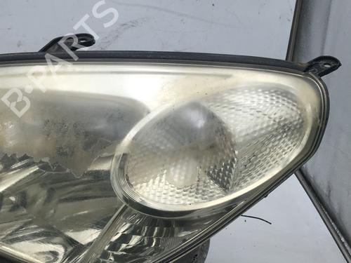 Left headlight TOYOTA RAV 4 II (_A2_) 2.0 4WD (ACA21, ACA20) | BP32528435C28