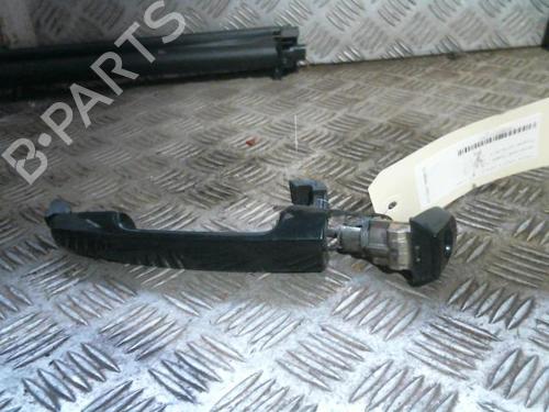 Used Front right exterior door handle TOYOTA YARIS (_P9_) 1.4 D-4D (NLP90_, NLP90R) (90 hp) 20997880
