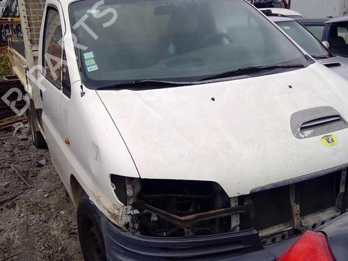 Brugte HYUNDAI H-1 Platform/Chassis 2.5 D 2054006