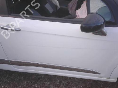 Used Right front door CITROËN DS3 (SA_) 1.4 HDi 70 (SA8HP4) (68 hp) 31330243