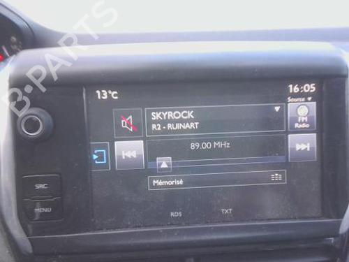 Used Display monitor PEUGEOT 2008 I (CU_) 1.2 VTi (82 hp) 32368447