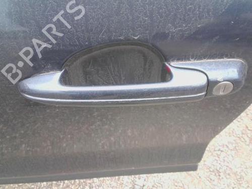 Used Front left exterior door handle Front left exterior door handle FIAT MAREA (185_) 1.9 JTD 110 (185AXT1A) (110 hp) 32471290 32471290