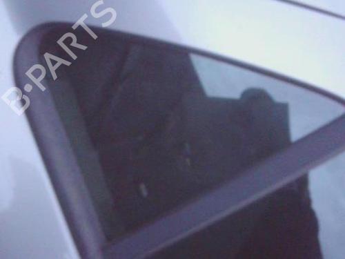 Vetro posteriore destro RENAULT LAGUNA II (BG0/1_) 1.9 dCi (BG1A, BG1W, BG0G) (110 hp) 30941855