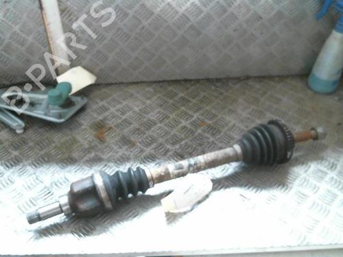 Drivaksel fortil venstre PEUGEOT 206 Hatchback (2A/C) 1.4 i (75 hp) 20997719